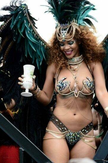 Rihanna Bikini Festival Nip Slip Photos Leaked - Barbados on tubephoto.pics