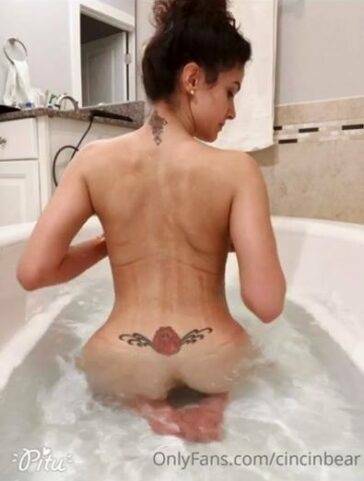 Cincinbear Nude Bath Onlyfans Video Leaked on tubephoto.pics