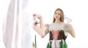Young beauty Adel Bye dresses in an Oktoberfest outfit to greet her boyfriend on tubephoto.pics
