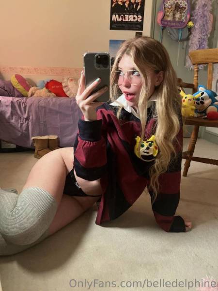 Belle Delphine Thong Ass Sonichu Selfie Onlyfans Set Leaked on tubephoto.pics