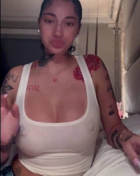 Bhad Bhabie Sexy Nipple Pokies Top Snapchat Video Leaked - Usa on tubephoto.pics