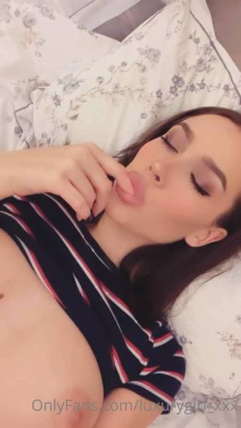 Luxury Girl Nude Masturbation Selfie OnlyFans Video Leaked - Russia on tubephoto.pics