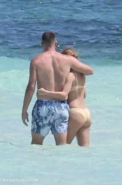 Taylor Swift Nude Celebrities - Taylorswift Celebrities Leaked Nude Photos on tubephoto.pics